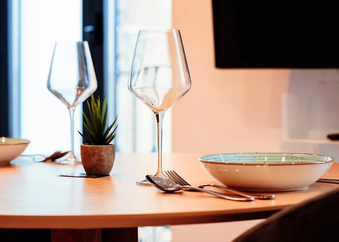 Apartment Plaza De Espana 6 *