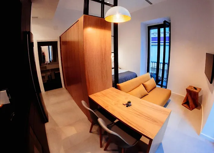 Apartamento Plaza De Espana 6 *